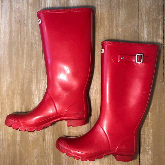 Red Hunter Wide Calf Rain Boots - Picture 5 of 7